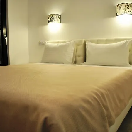 Pensionat Coffee House 4*